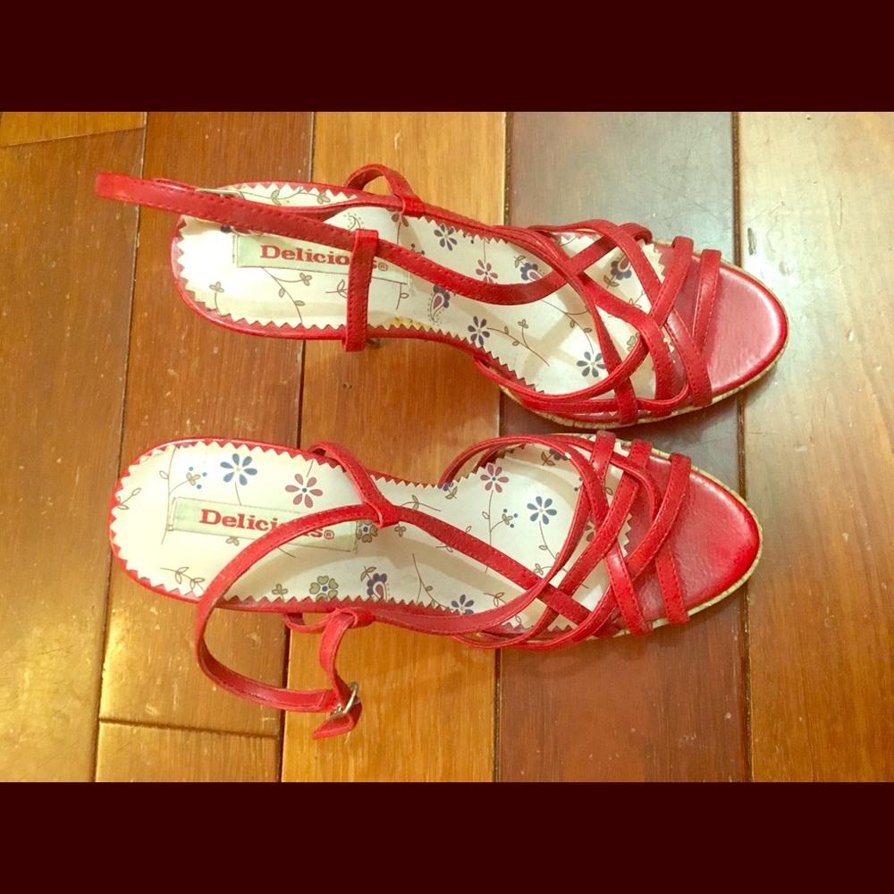 Sandal slingbacks